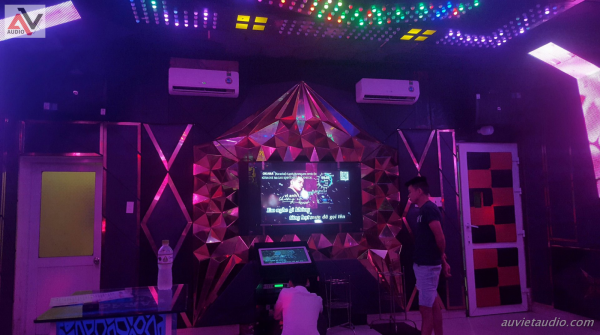 Thu-cu-doi-moi-nang-cap-phong-karaoke-kinh-doanh