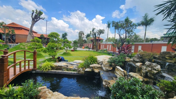 am-thanh-phat-nhac-nen-san-vuon