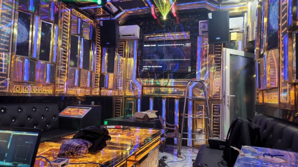 lap-dan-karaoke-tai-long-an