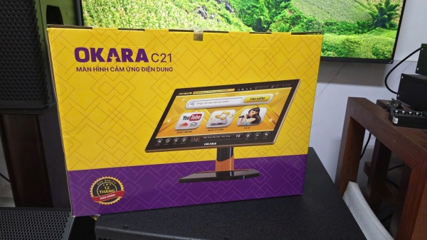 màn hình chọn bài hát okara c21