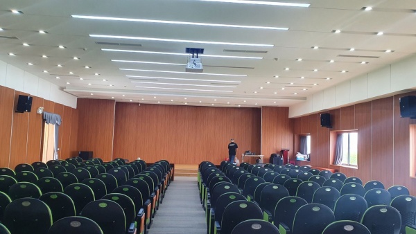 mc2 group audio lắp đặt âm thanh hội trường 05