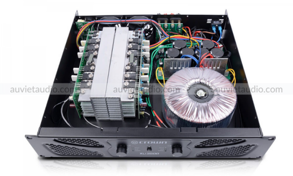 Cuc-day-cong-suat Crown-XLi-3500-chinh-hang