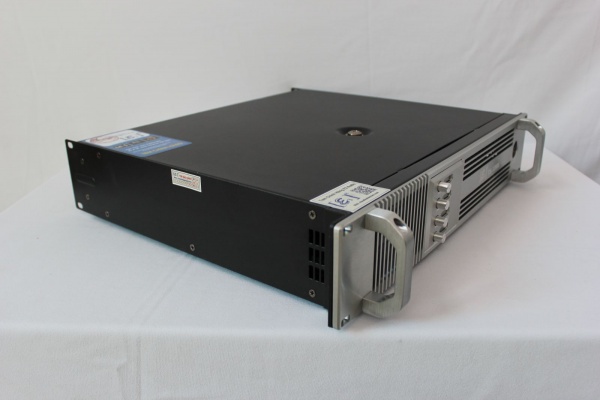 Review-main-cong-suat-karaoke-E3-TX-12000