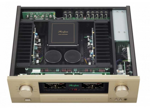 Ampli-Accuphase-E-370-chinh-hang