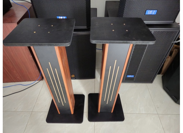 Chân Loa Gỗ Bookshelf Cao 83cm 