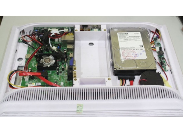 Dau-karaoke-lien-man-hinh-cam-ung-BTE-S9650-4TB
