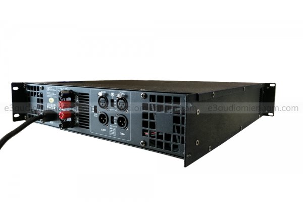 Cuc-day-cong-suat-karaoke-E3-TX-4800-PRO