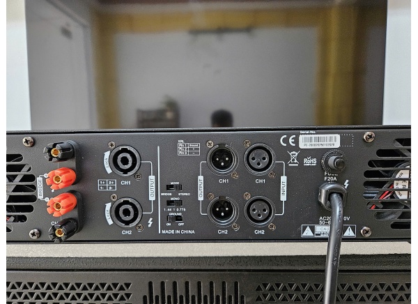 Main KTreasure PE2800 công suất 800w 2 kênh