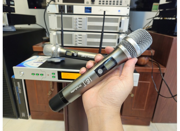 Micro E3 V660D Chuyên cho karaoke