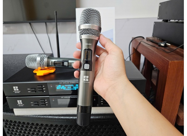 Micro KTreasure GS600 chuyên karaoke trong nhà