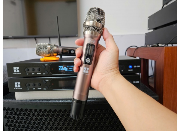 Micro KTreasure GS200 chuyên karaoke gia đình