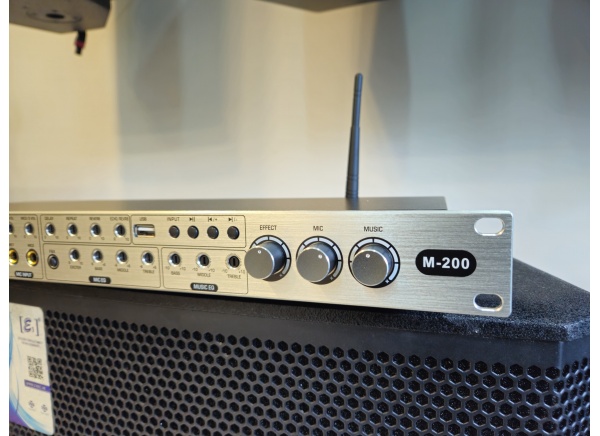 Vang cơ BO M200 hát hay chỉnh dễ
