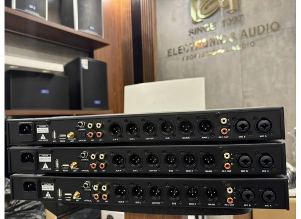 Vang số E3 K3600 Bluetooth