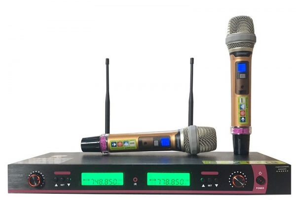 Micro-karaoke-Shure-UGX10II-gia-re