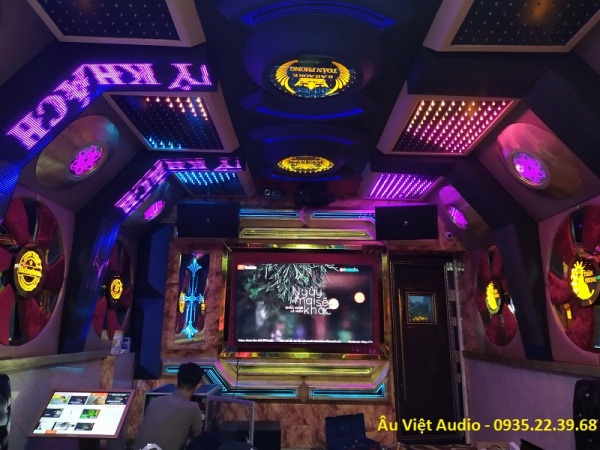 Dich-vu-can-chinh-am-thanh-karaoke-tai-nha