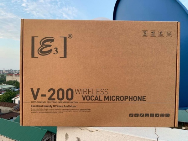 Review-micro-E3-V200