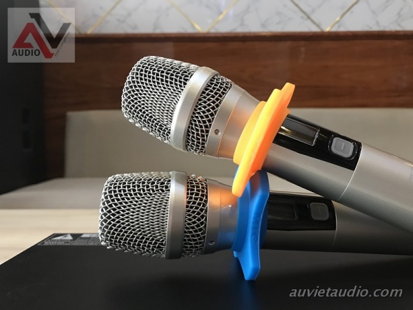 Review-micro-E3-V200