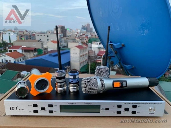 Review-micro-E3-V200