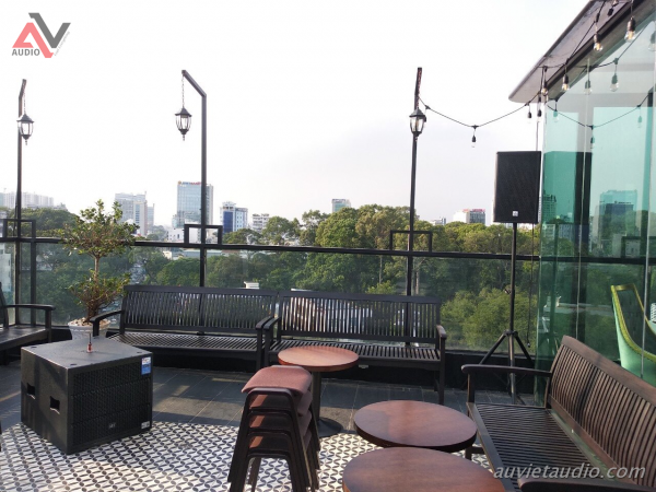 Tu-van-lap-dat-am-thanh-quan-cafe-karaoke-chuyen-nghiep