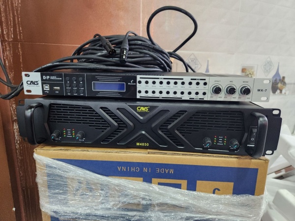 lắp đặt âm thanh quán bida