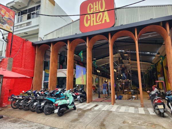 may-chieu-xem-bong-da