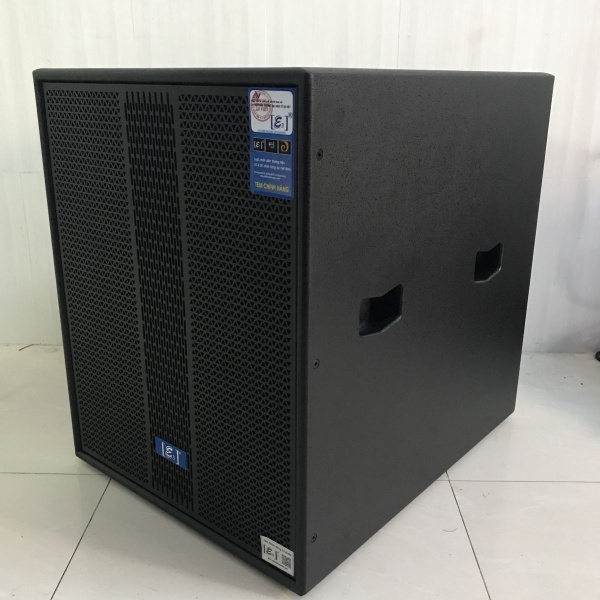 Loa-sub-hoi-E3-RS18-chinh-hang