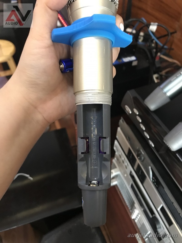 Review-micro-E3-V200