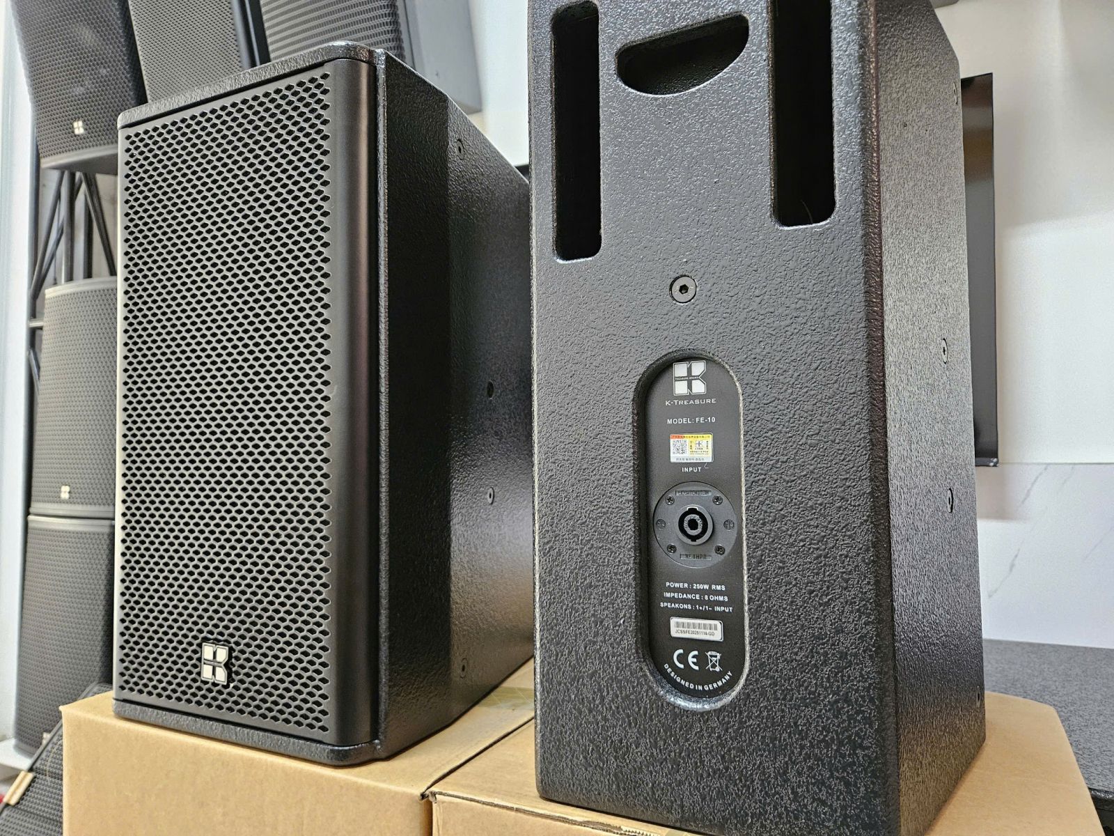 loa-karaoke-ktreasure-fe10